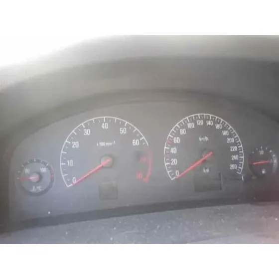 OPEL VECTRA C BERLINA '2003 CLUB GRIS PLATA