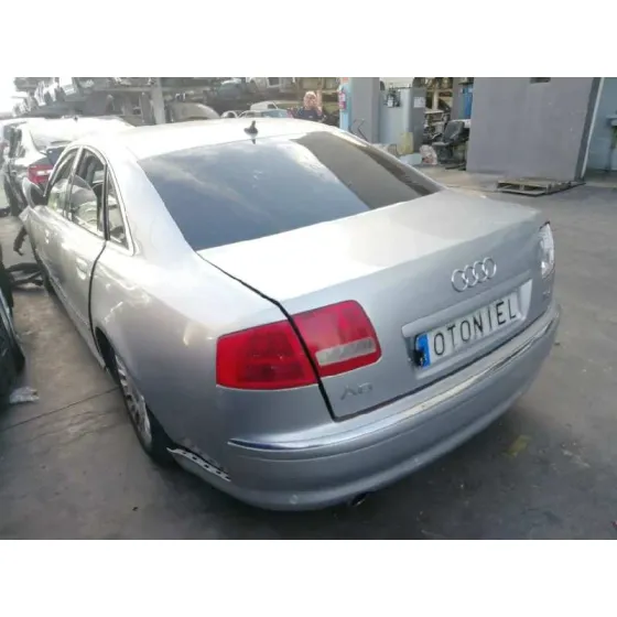 AUDI A8 (4E2) '2004 3.7 QUATTRO GRIS
