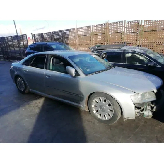 AUDI A8 (4E2) '2004 3.7 QUATTRO GRIS