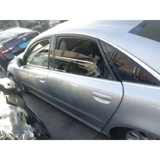 AUDI A8 (4E2) '2004 3.7 QUATTRO GRIS