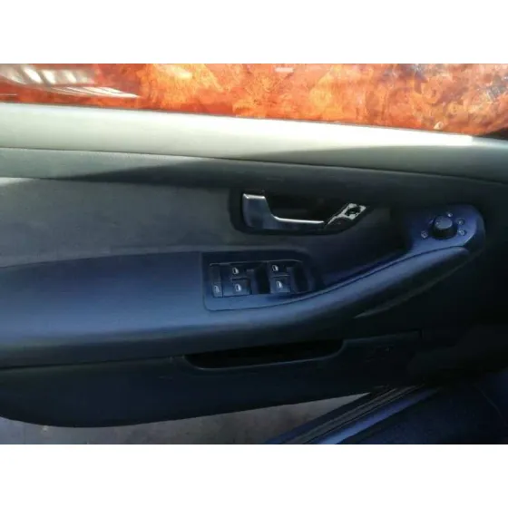 AUDI A8 (4E2) '2004 3.7 QUATTRO GRIS