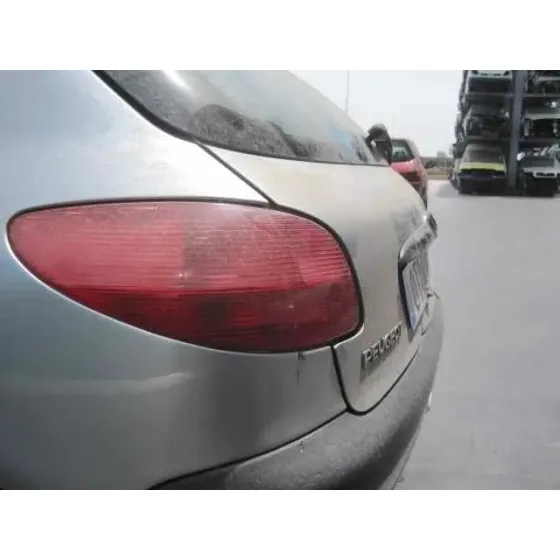 PEUGEOT 206 BERLINA '2001 XR GRIS
