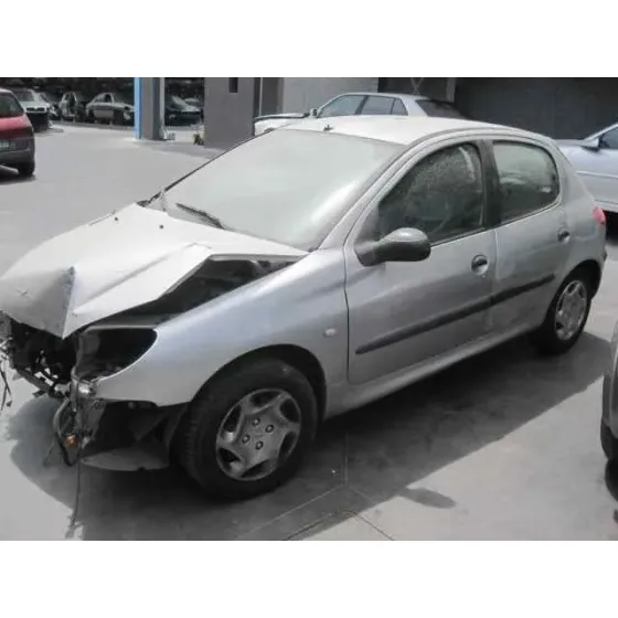 PEUGEOT 206 BERLINA '2001 XR GRIS