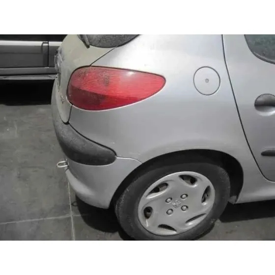 PEUGEOT 206 BERLINA '2001 XR GRIS
