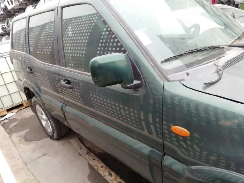 NISSAN TERRANO/TERRANO.II (R20) NISSAN TERRANO/TERRANO.II (R20) '2005 AVENTURA VERDE 1997