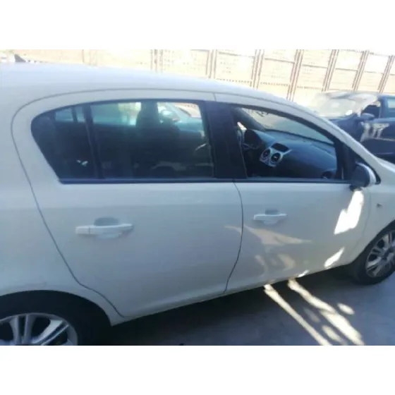 OPEL CORSA D '2011 CMON BLANCO
