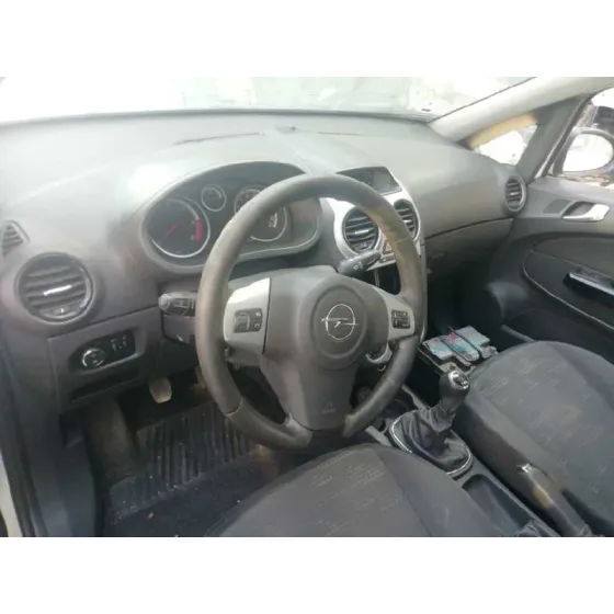 OPEL CORSA D '2011 CMON BLANCO
