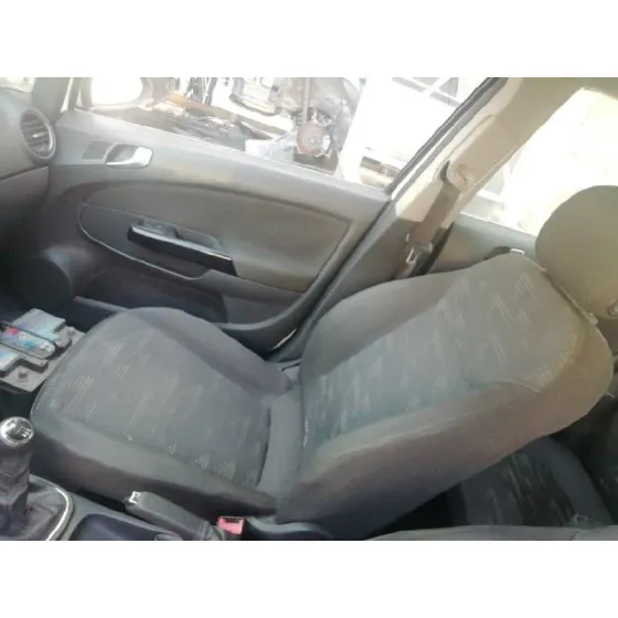 OPEL CORSA D '2011 CMON BLANCO
