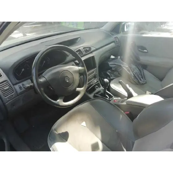 RENAULT LAGUNA II GRANDTOUR (KG0) '2004 DYNAMIQUE GRIS