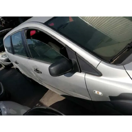 FORD FOCUS SPORTBREAK (CAP) '2005 TREND GRIS PLATA
