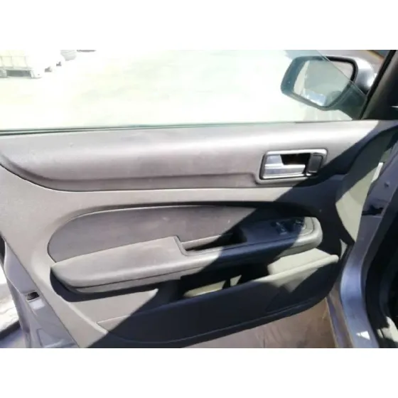 FORD FOCUS SPORTBREAK (CAP) '2005 TREND GRIS PLATA