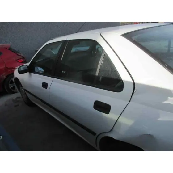 PEUGEOT 406 BERLINA (S1/S2) '1997 SRDT PACK BLANCO