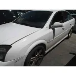 OPEL VECTRA C BERLINA OPEL VECTRA C BERLINA '2005 COSMO BLANCO 2005