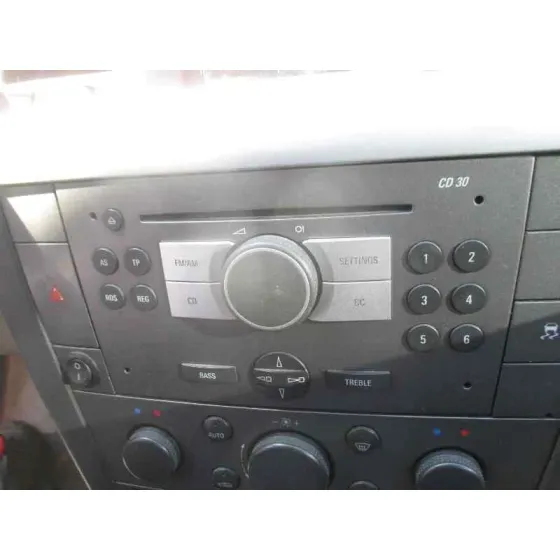 OPEL VECTRA C BERLINA '2005 COSMO BLANCO