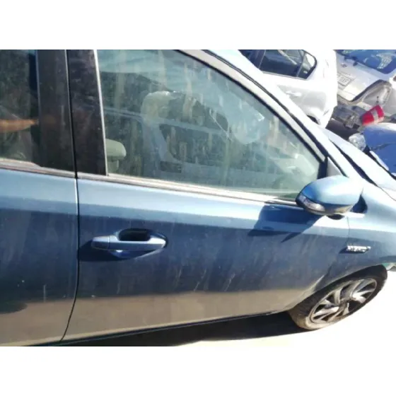 TOYOTA AURIS '2016 HYBRID ACTIVE AZUL