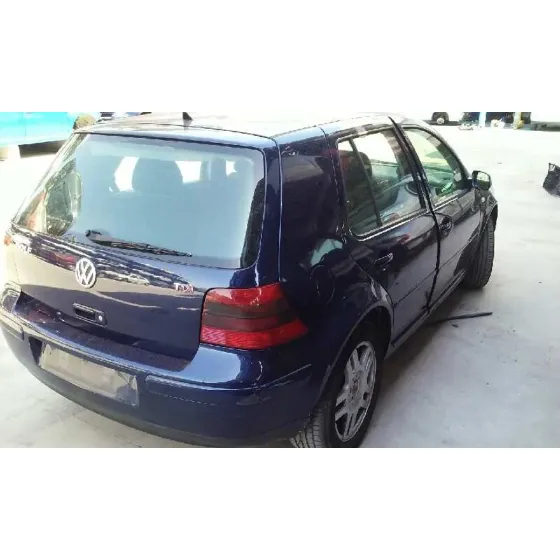 VOLKSWAGEN GOLF IV BERLINA (1J1) '2002 1.9 TDI AZUL