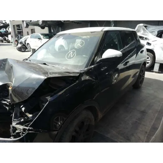SSANGYONG TIVOLI '2016 LIMITED 4X2 NEGRO