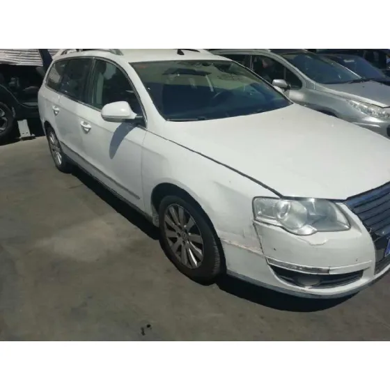 VOLKSWAGEN PASSAT VARIANT (3C5) '2007 2.0 TDI BLANCO