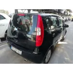MITSUBISHI COLT BERLINA 5 (Z30A) MITSUBISHI COLT BERLINA 5 (Z30A) '2006 1.3 CAT NEGRO 2004