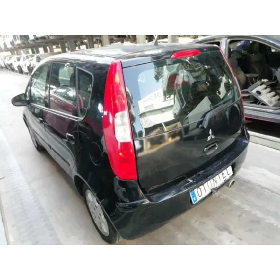 MITSUBISHI COLT BERLINA 5 (Z30A) '2006 1.3 CAT NEGRO