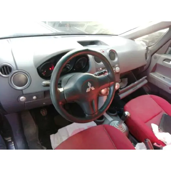 MITSUBISHI COLT BERLINA 5 (Z30A) '2006 1.3 CAT NEGRO