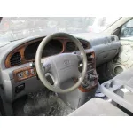 KIA CARNIVAL KIA CARNIVAL '2001 TD LS DORADO 1999