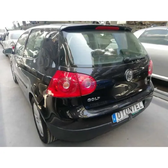 VOLKSWAGEN GOLF V BERLINA (1K1) '2008 CONCEPTLINE (E) NEGRO