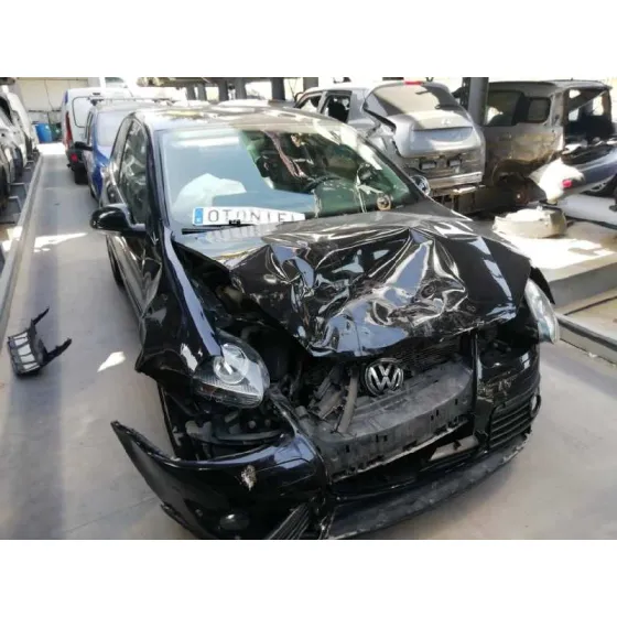 VOLKSWAGEN GOLF V BERLINA (1K1) '2008 CONCEPTLINE (E) NEGRO