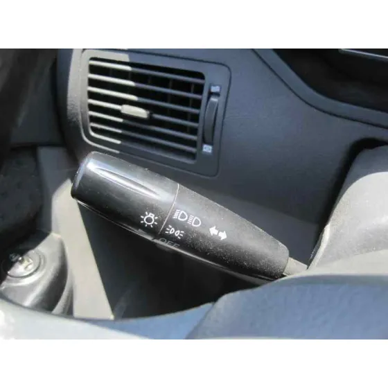 KIA CARENS '2004 2.0 CRDI EX MONOVOLUMEN AZUL