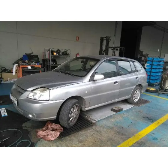 KIA RIO '2004 RS BERLINA (5-PTAS.) PLATA