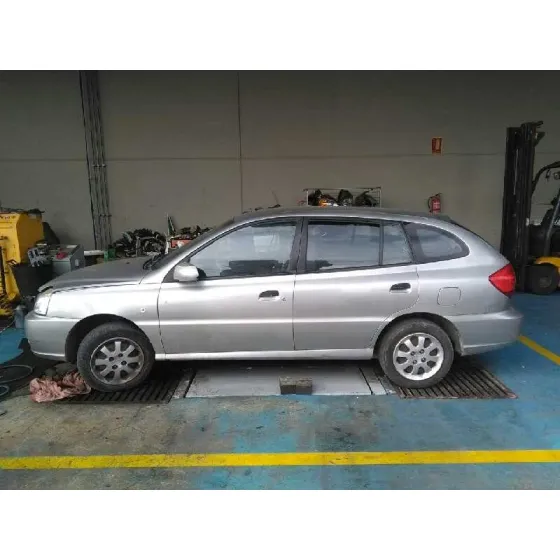 KIA RIO '2004 RS BERLINA (5-PTAS.) PLATA