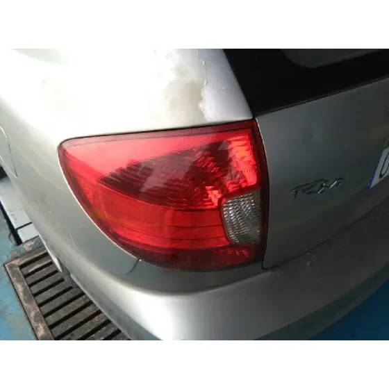 KIA RIO '2004 RS BERLINA (5-PTAS.) PLATA