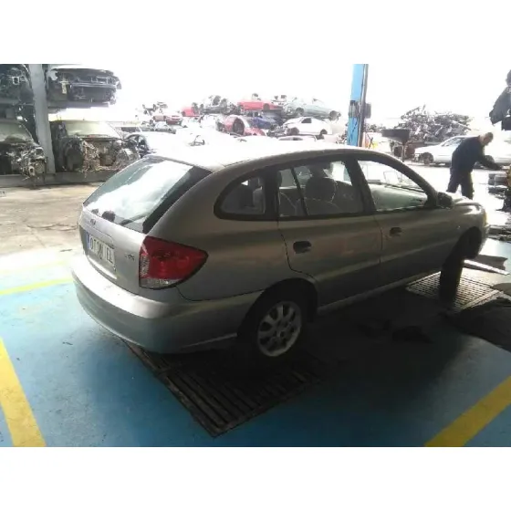 KIA RIO '2004 RS BERLINA (5-PTAS.) PLATA