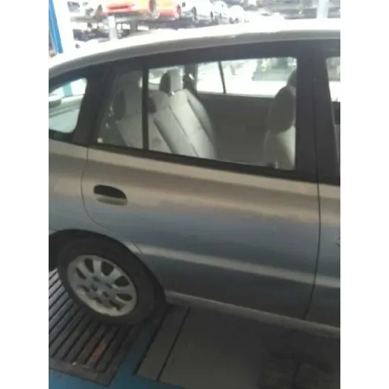 KIA RIO '2004 RS BERLINA (5-PTAS.) PLATA