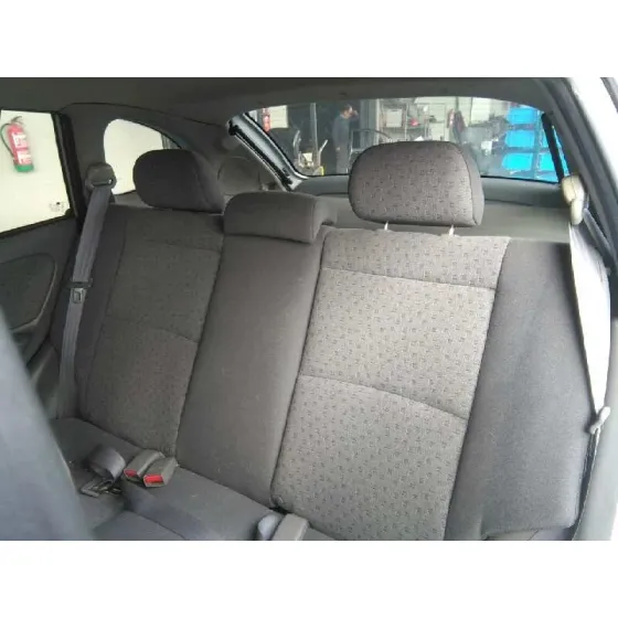KIA RIO '2004 RS BERLINA (5-PTAS.) PLATA