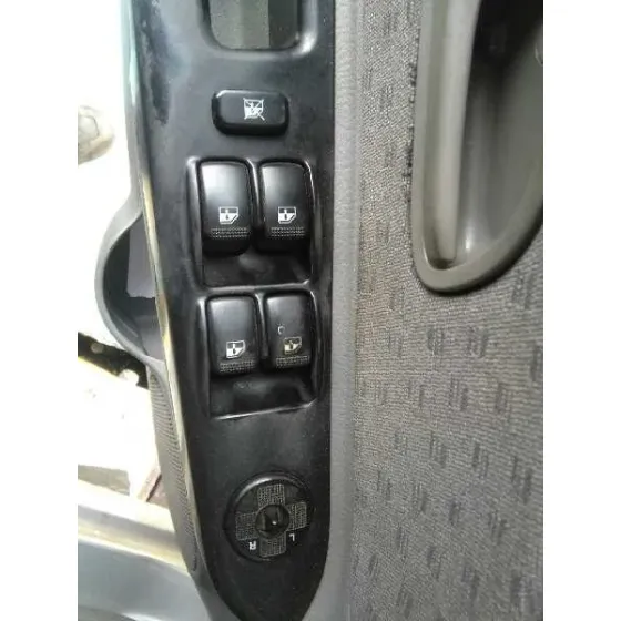 KIA RIO '2004 RS BERLINA (5-PTAS.) PLATA