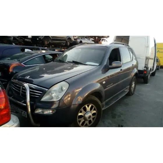 SSANGYONG REXTON '2005 2.7 TURBODIESEL CAT NEGRO