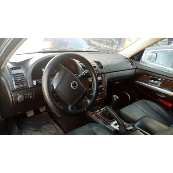 SSANGYONG REXTON '2005 2.7 TURBODIESEL CAT NEGRO