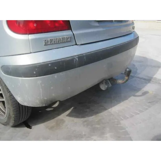 RENAULT MEGANE I FASE 2 BERLINA (BA0) '2001 1.9 DCI AUTHENTIQUE PLATA
