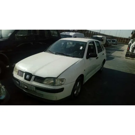 SEAT CORDOBA BERLINA (6K2) '2000 1.4 BLANCO