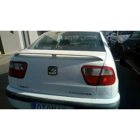 SEAT CORDOBA BERLINA (6K2) '2000 1.4 BLANCO