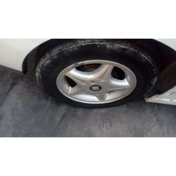 SEAT CORDOBA BERLINA (6K2) '2000 1.4 BLANCO