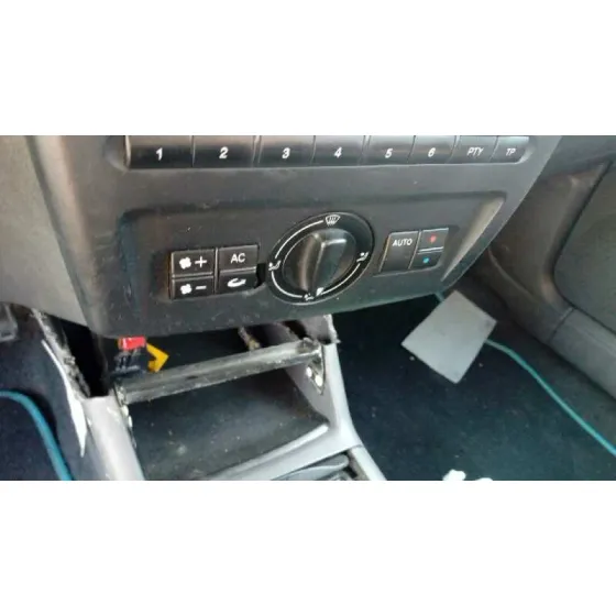SEAT CORDOBA BERLINA (6K2) '2000 1.4 BLANCO