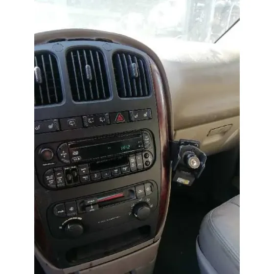 CHRYSLER VOYAGER (RG) '2001 3.3 LX GRIS