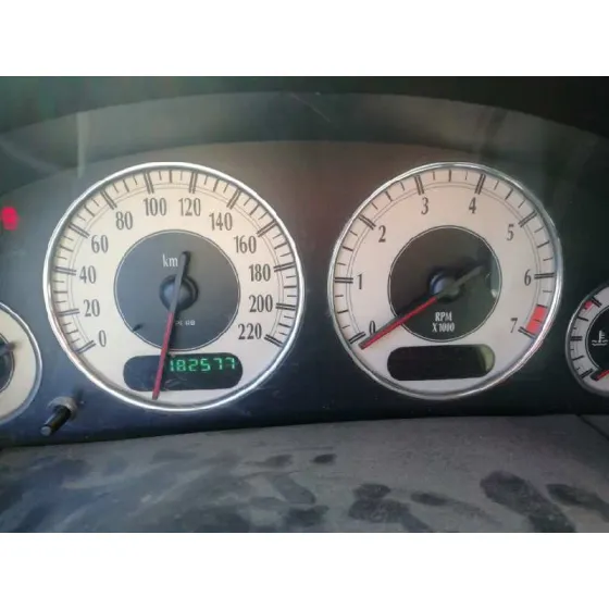 CHRYSLER VOYAGER (RG) '2001 3.3 LX GRIS