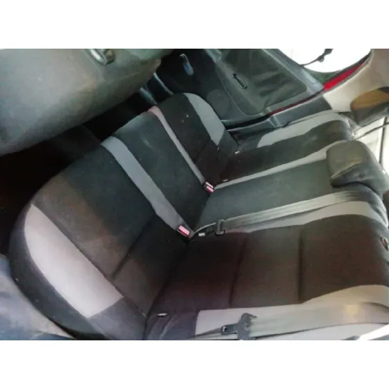 PEUGEOT 207 '2007 X-LINE ROJO