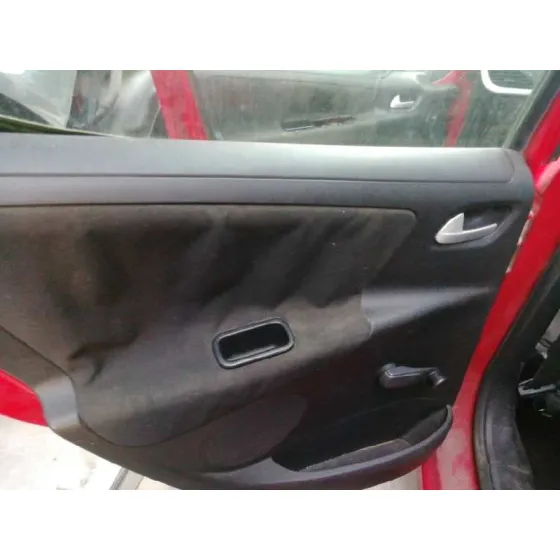 PEUGEOT 207 '2007 X-LINE ROJO