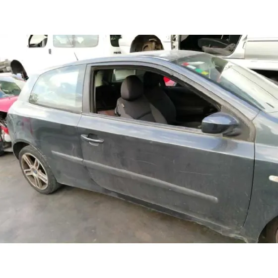 FIAT STILO (192) '2003 1.9 JTD / 1.9 JTD 115 ACTIVE GRIS