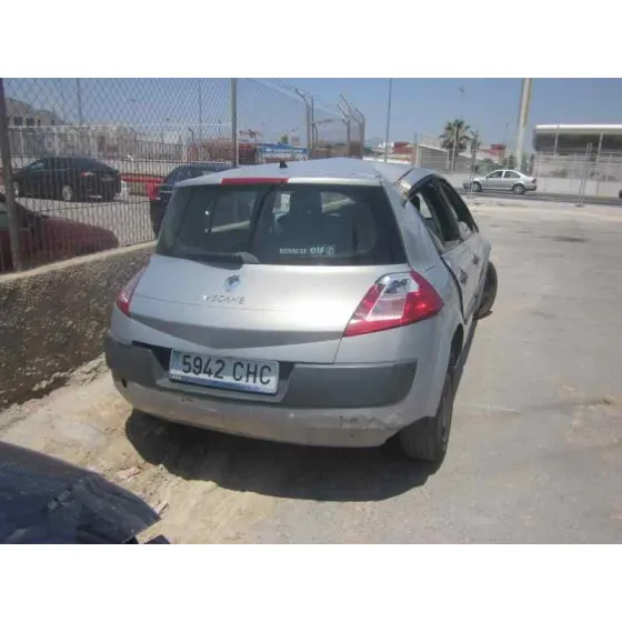 RENAULT MEGANE II BERLINA 5P '2003 AUTHENTIQUE CHAMPANG