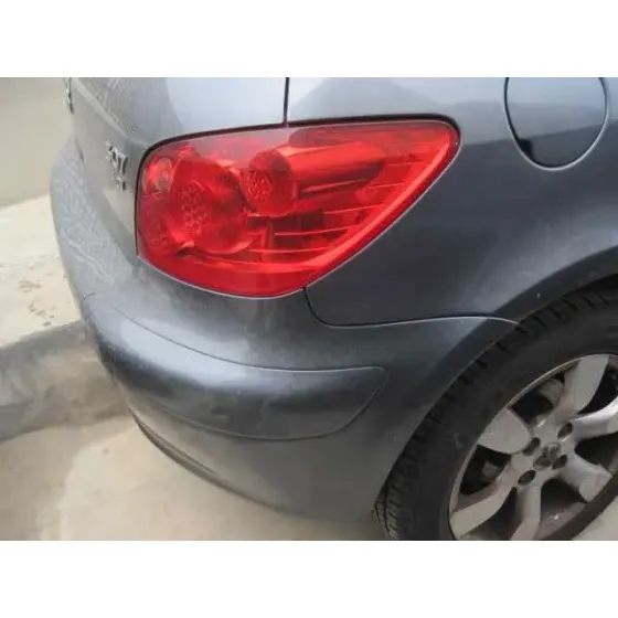 PEUGEOT 307 BERLINA (S2) '2007 D-SIGN GRIS
